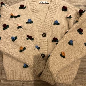 Zara cardigan with flower details